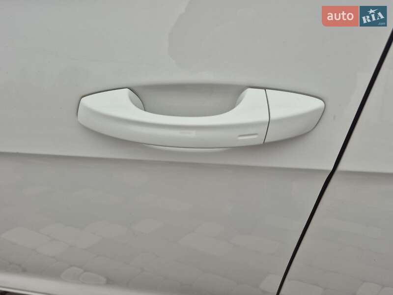 Хэтчбек Volkswagen Golf 2014 в Киеве фото 15 Хэтчбек Volkswagen Golf 2014 в Киеве