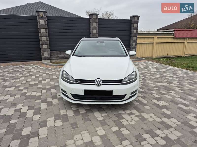 Хэтчбек Volkswagen Golf 2014 в Киеве фото 14 Хэтчбек Volkswagen Golf 2014 в Киеве