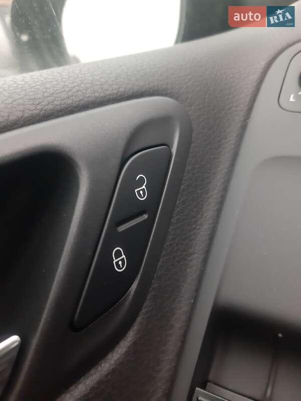 Хэтчбек Volkswagen Golf 2010 в Дрогобыче фото 119 Хэтчбек Volkswagen Golf 2010 в Дрогобыче