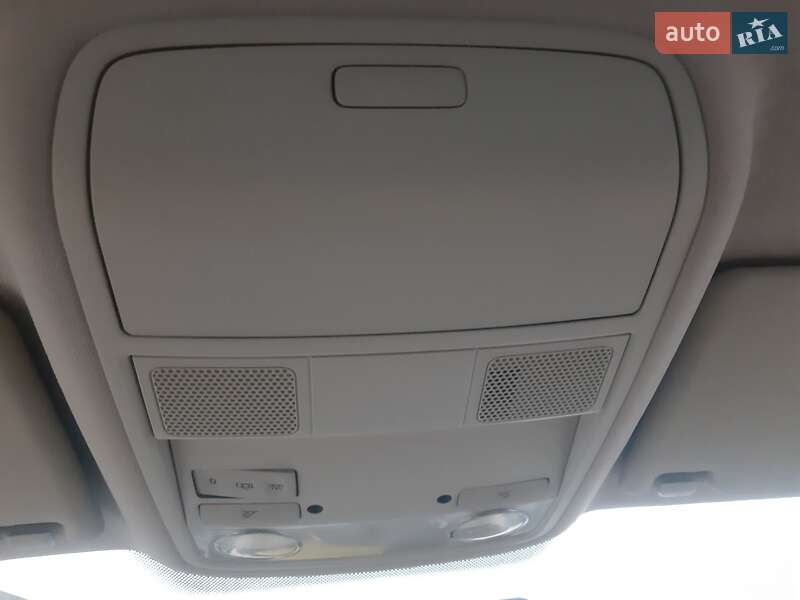 Хэтчбек Volkswagen Golf 2010 в Дрогобыче фото 137 Хэтчбек Volkswagen Golf 2010 в Дрогобыче