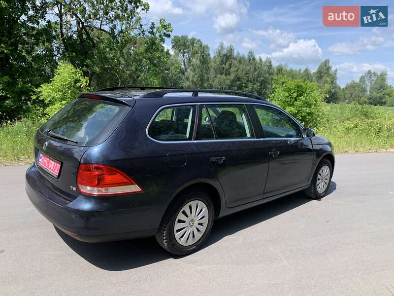 Универсал Volkswagen Golf 2009 в Ковеле