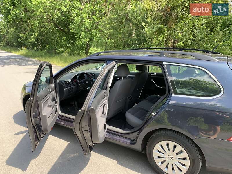 Универсал Volkswagen Golf 2009 в Ковеле