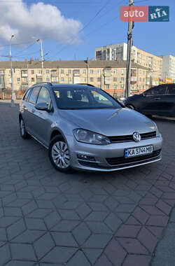 Універсал Volkswagen Golf 2016 в Вінниці