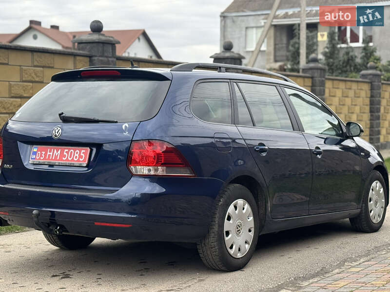 Универсал Volkswagen Golf 2012 в Луцке