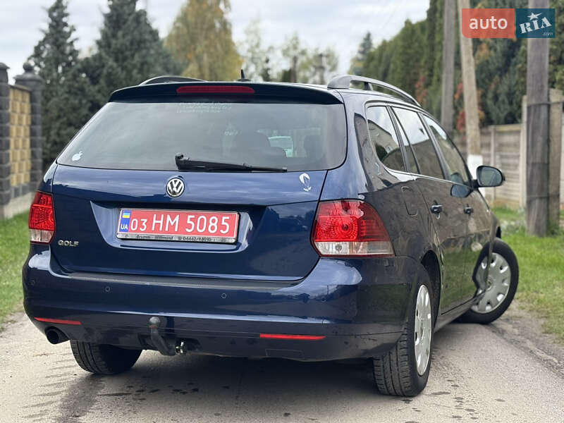 Универсал Volkswagen Golf 2012 в Луцке