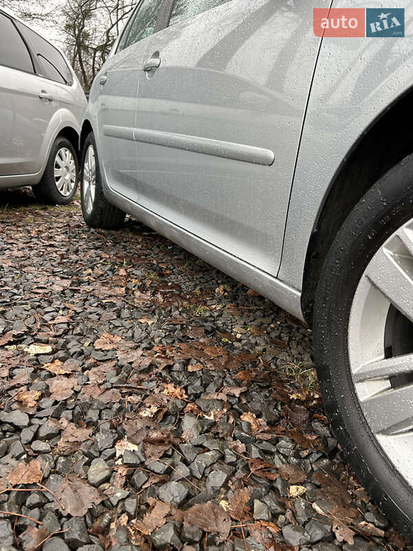 Хэтчбек Volkswagen Golf 2007 в Луцке фото 3 Хэтчбек Volkswagen Golf 2007 в Луцке