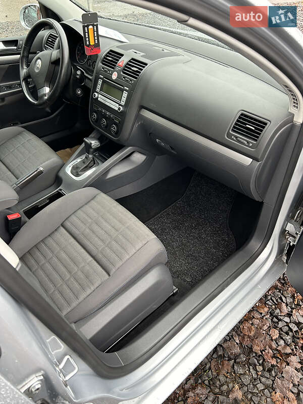 Хэтчбек Volkswagen Golf 2007 в Луцке фото 17 Хэтчбек Volkswagen Golf 2007 в Луцке