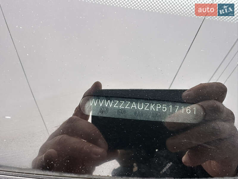 Універсал Volkswagen Golf 2019 в Запоріжжі