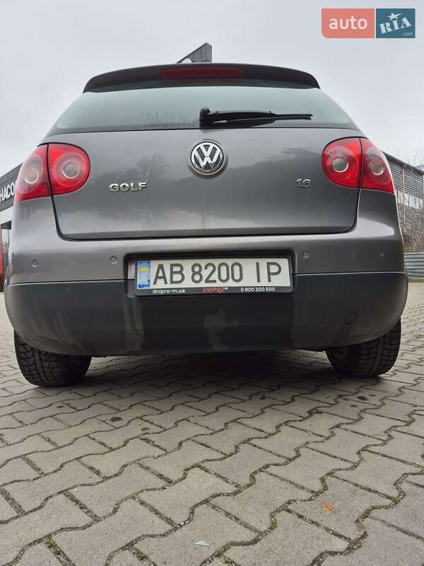 Хэтчбек Volkswagen Golf 2007 в Виннице