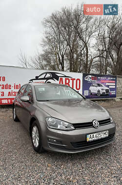 Хетчбек Volkswagen Golf 2013 в Черкасах