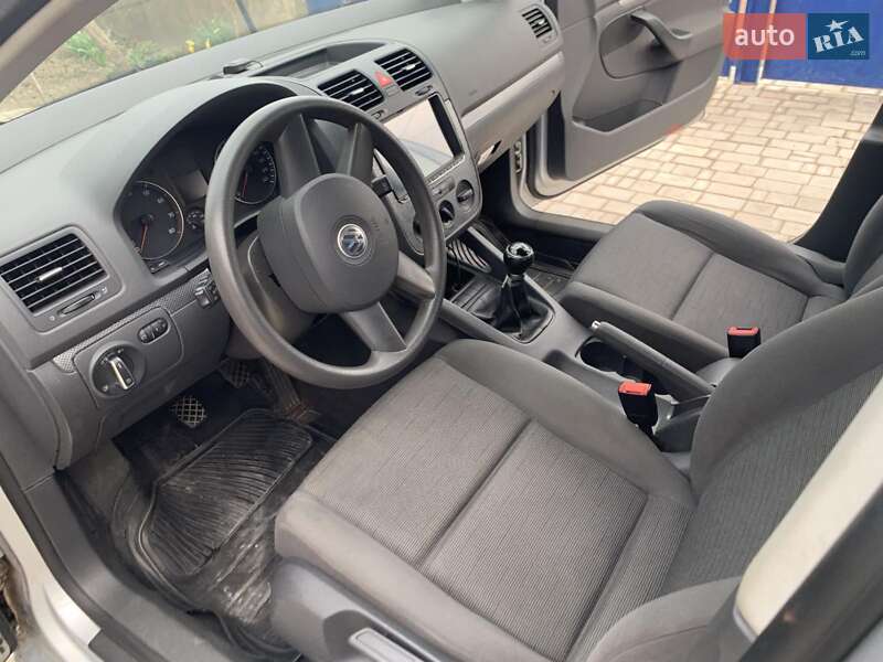 Хетчбек Volkswagen Golf 2004 в Подільську фото 7 Хетчбек Volkswagen Golf 2004 в Подільську
