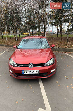 Універсал Volkswagen Golf 2014 в Києві
