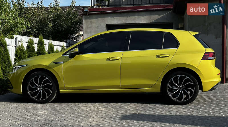 Хетчбек Volkswagen Golf 2020 в Тернополі