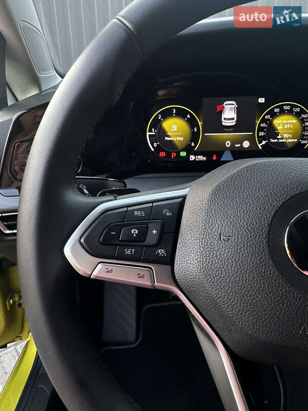 Хетчбек Volkswagen Golf 2020 в Тернополі