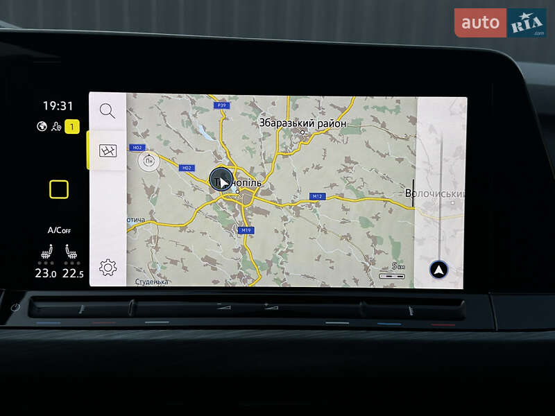 Хетчбек Volkswagen Golf 2020 в Тернополі