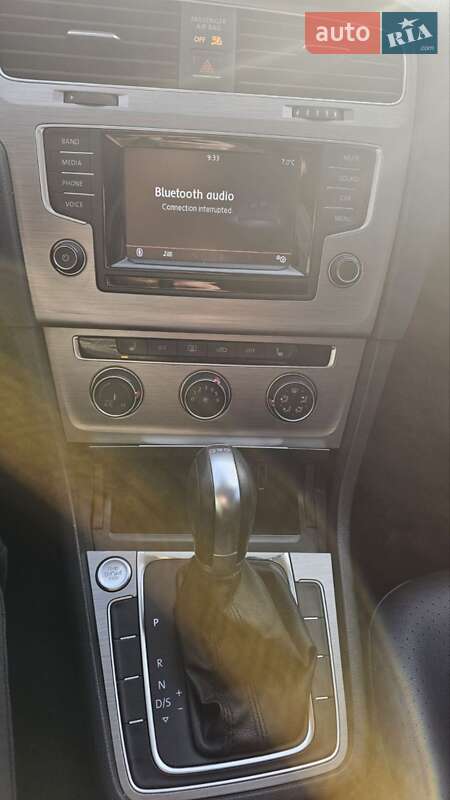 Универсал Volkswagen Golf 2015 в Жидачове