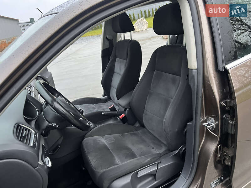 Универсал Volkswagen Golf 2011 в Луцке фото 15 Универсал Volkswagen Golf 2011 в Луцке