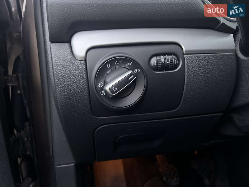 Универсал Volkswagen Golf 2011 в Луцке фото 20 Универсал Volkswagen Golf 2011 в Луцке