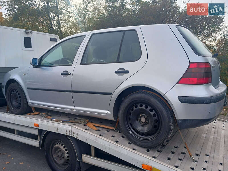 Хетчбек Volkswagen Golf 2001 в Луцьку фото 7 Хетчбек Volkswagen Golf 2001 в Луцьку