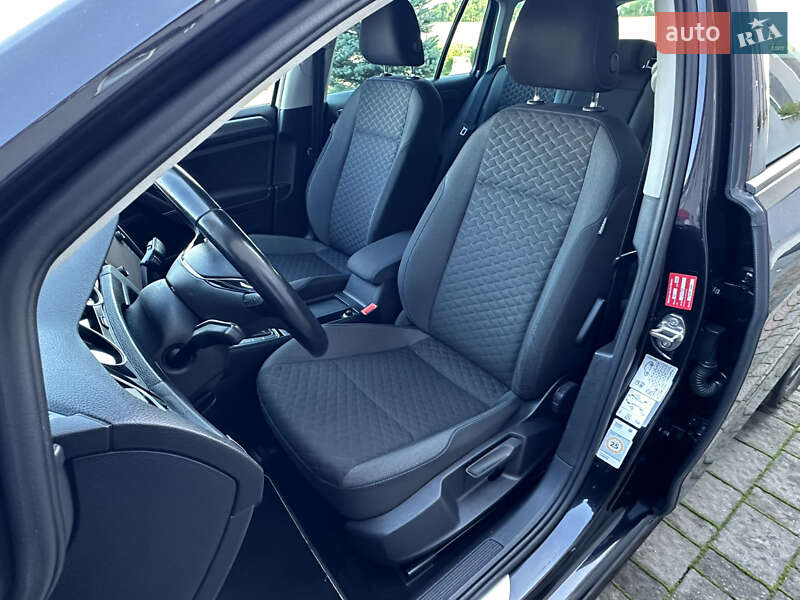 Универсал Volkswagen Golf 2019 в Дубно фото 16 Универсал Volkswagen Golf 2019 в Дубно