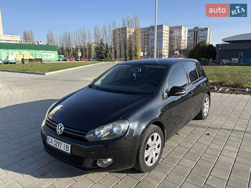 Volkswagen Golf 2011 Volkswagen Golf 2011