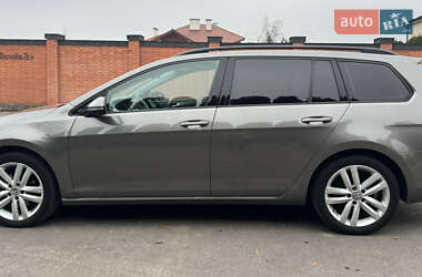 Універсал Volkswagen Golf 2016 в Львові