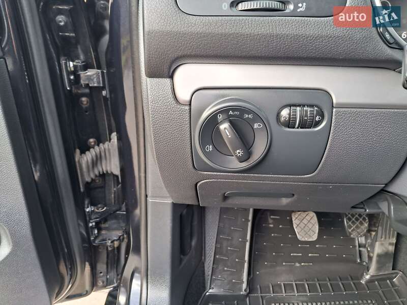 Універсал Volkswagen Golf 2012 в Косові фото 23 Універсал Volkswagen Golf 2012 в Косові