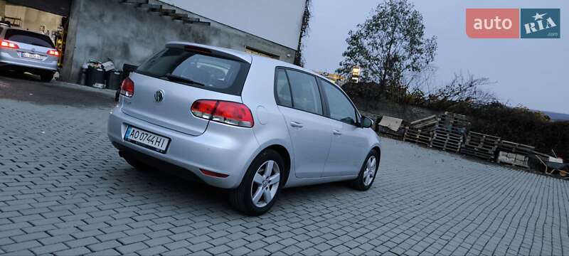 Хэтчбек Volkswagen Golf 2010 в Мукачево фото 6 Хэтчбек Volkswagen Golf 2010 в Мукачево