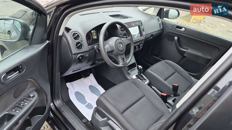 Хэтчбек Volkswagen Golf 2012 в Ровно фото 45 Хэтчбек Volkswagen Golf 2012 в Ровно