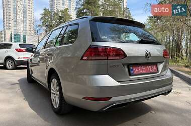 Универсал Volkswagen Golf 2019 в Киеве