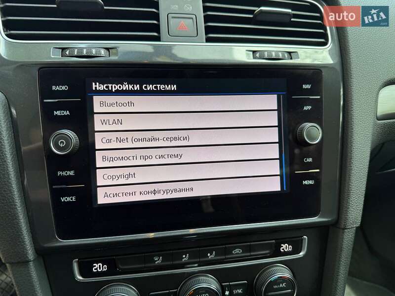 Універсал Volkswagen Golf 2019 в Києві