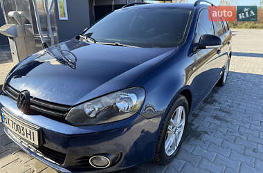 Універсал Volkswagen Golf 2012 в Любомлі