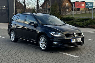 Универсал Volkswagen Golf 2017 в Луцке
