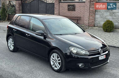 Хэтчбек Volkswagen Golf 2009 в Луцке