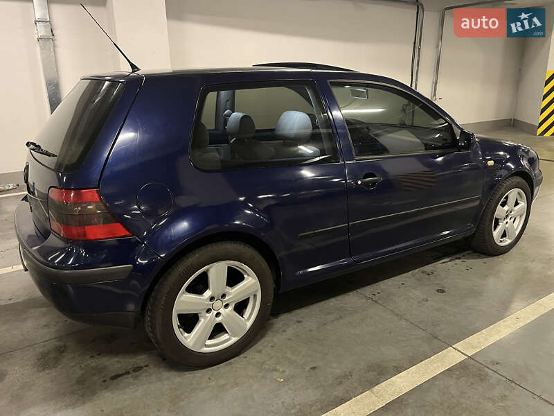 Хэтчбек Volkswagen Golf 2002 в Киеве фото 14 Хэтчбек Volkswagen Golf 2002 в Киеве