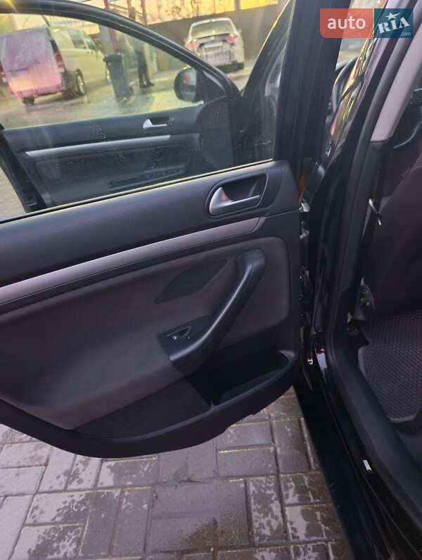 Универсал Volkswagen Golf 2013 в Славуте фото 8 Универсал Volkswagen Golf 2013 в Славуте