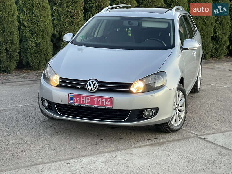 Універсал Volkswagen Golf 2011 в Сарнах