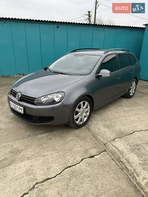 Универсал Volkswagen Golf 2011 в Белой Церкви