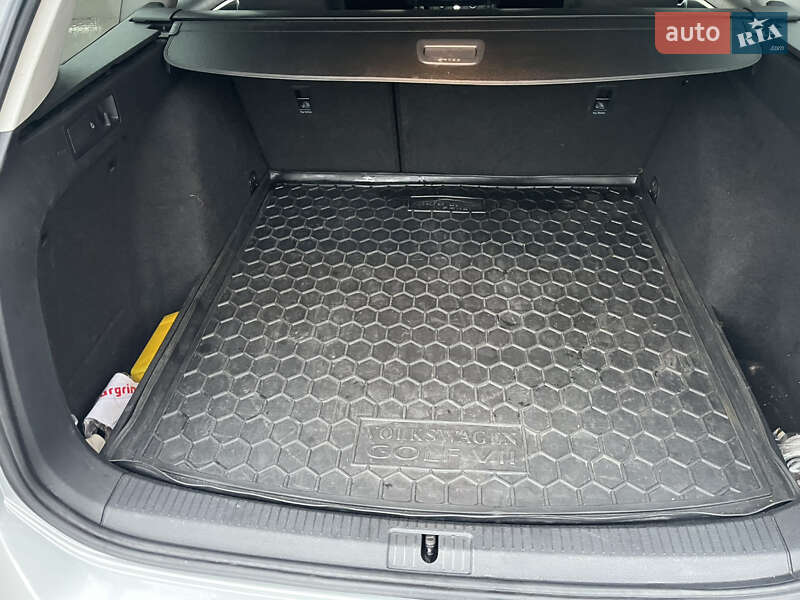 Универсал Volkswagen Golf 2013 в Киеве фото 13 Универсал Volkswagen Golf 2013 в Киеве