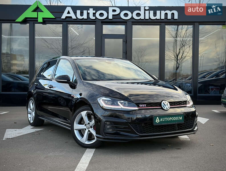Volkswagen Golf 2020
