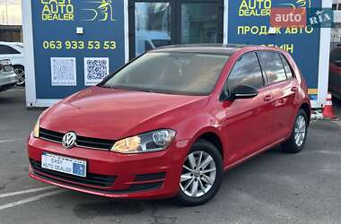 Хетчбек Volkswagen Golf 2014 в Києві
