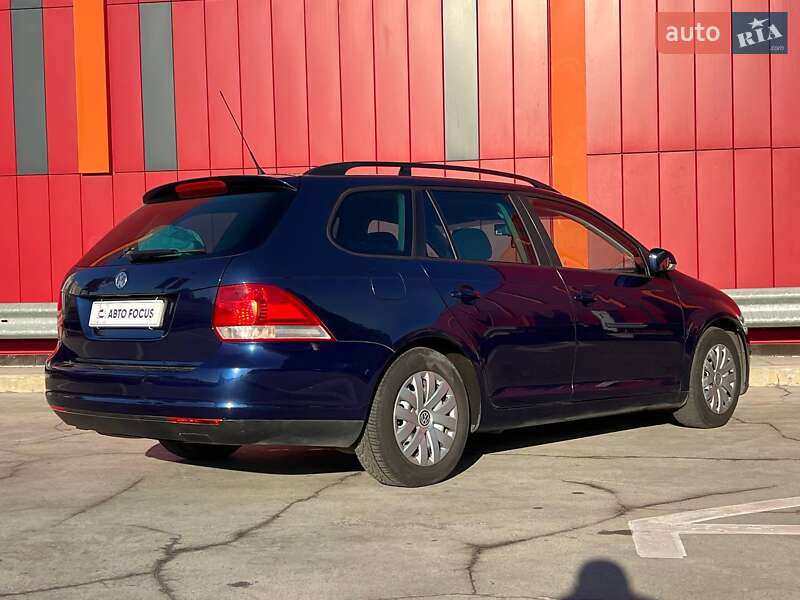 Универсал Volkswagen Golf 2007 в Киеве