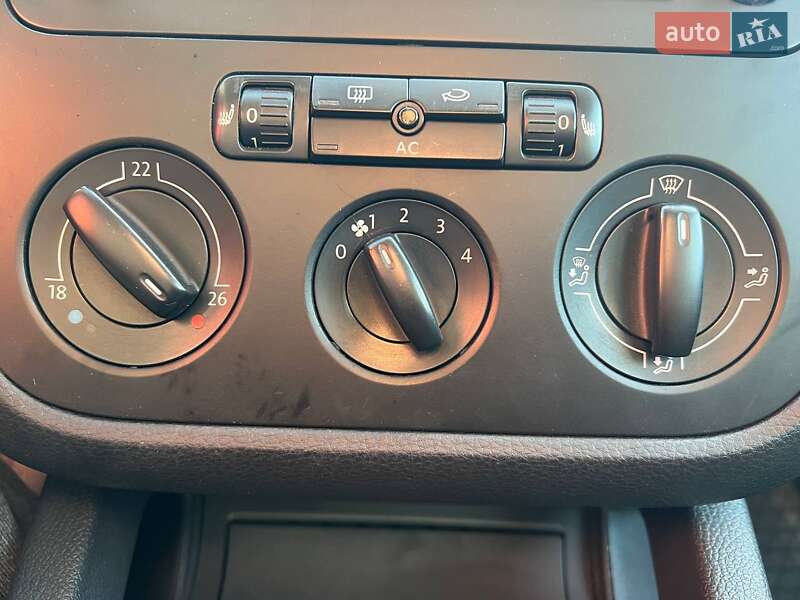 Универсал Volkswagen Golf 2007 в Киеве