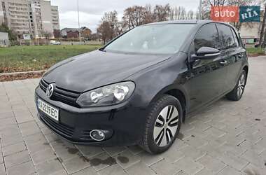 Хэтчбек Volkswagen Golf 2009 в Черкассах