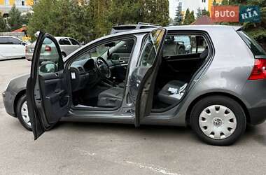 Хэтчбек Volkswagen Golf 2007 в Корсуне-Шевченковском