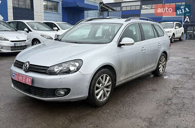 Универсал Volkswagen Golf 2012 в Ровно