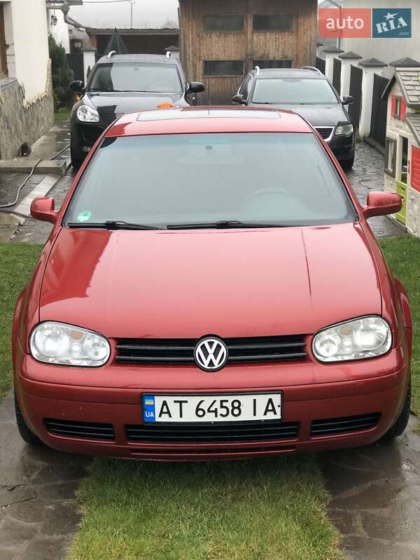 Хэтчбек Volkswagen Golf 1998 в Коломые