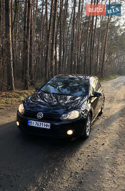 Хэтчбек Volkswagen Golf 2009 в Полтаве