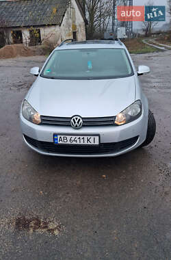 Универсал Volkswagen Golf 2009 в Томашполе