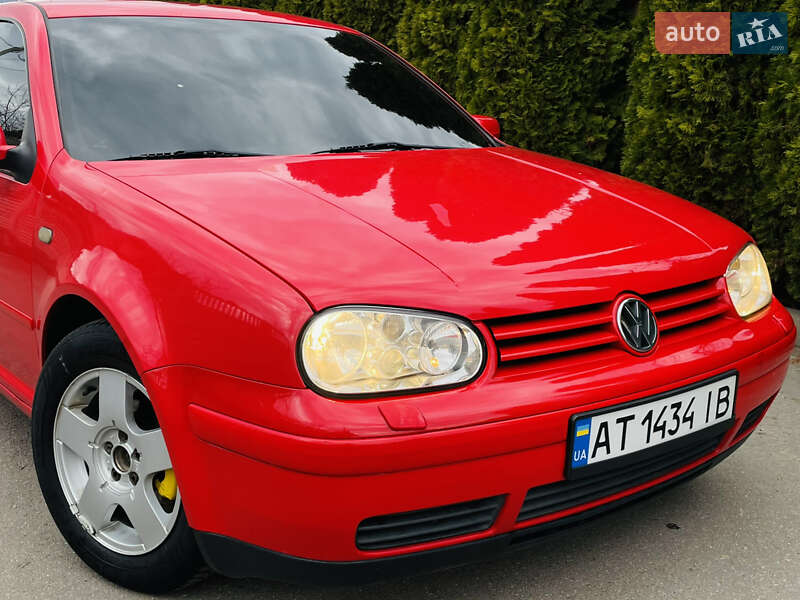 Хетчбек Volkswagen Golf 1998 в Івано-Франківську